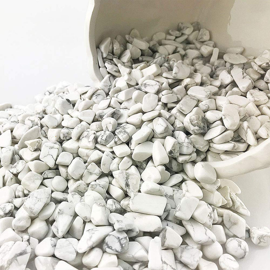 Howlite Tumbled Chips Crushed Stone Healing Reiki Crystal Jewelry Making Home Decoration