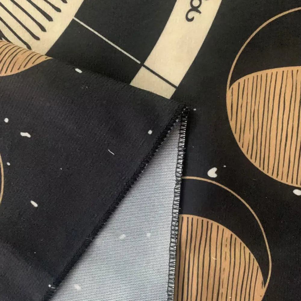 Tarot Card Tablecloth Sigillum Dei Aemeth Wheel of the Zodiac Astrology Chart Altar Cloth Tarot Spread Cloth Game Card Pad