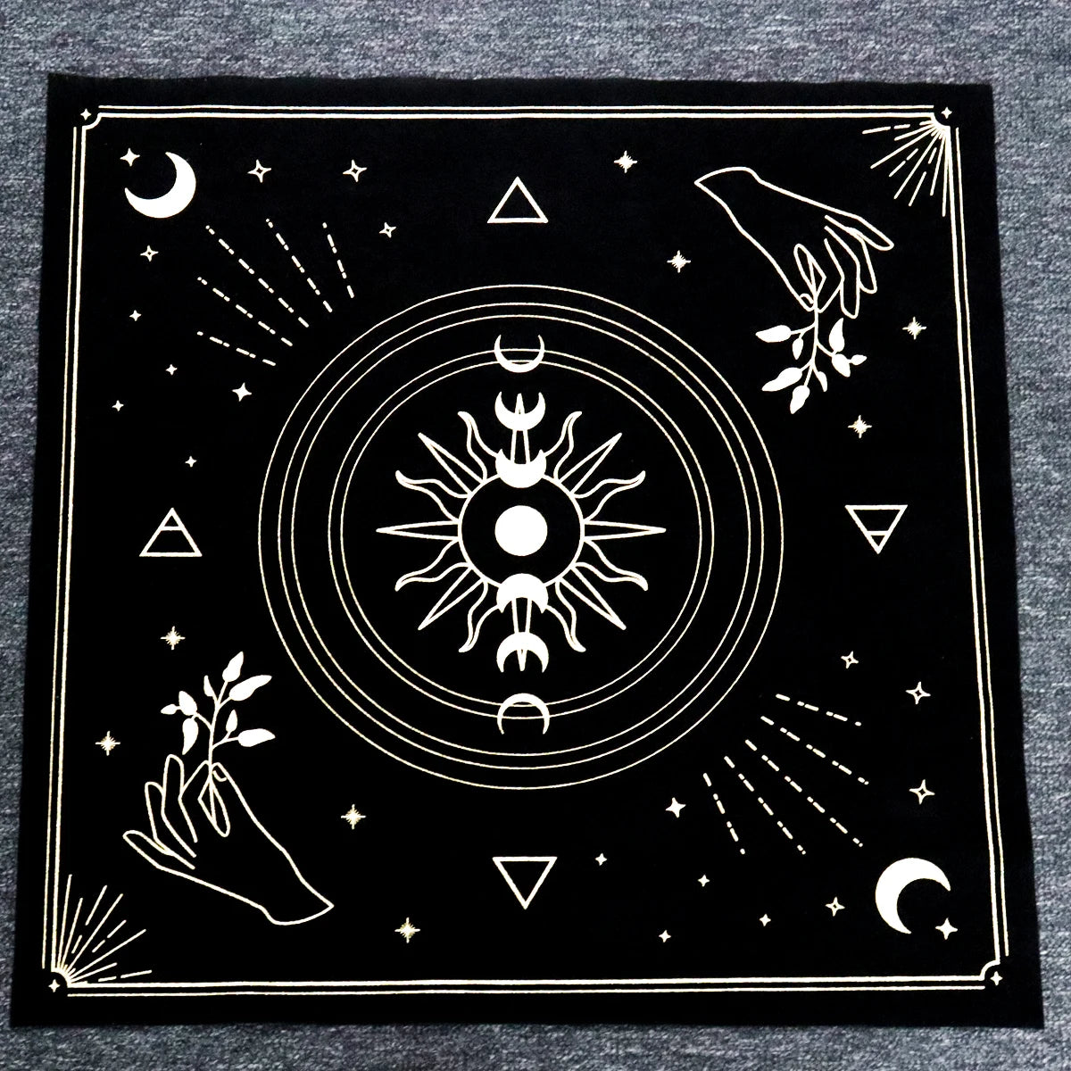 Black Tablecloths Tarot Clot Card Divination Halloween Tablecloth Black gold Fashion Decoration Alchemical Sigil Altar Astrology